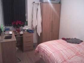 8 bedroom House Shar...